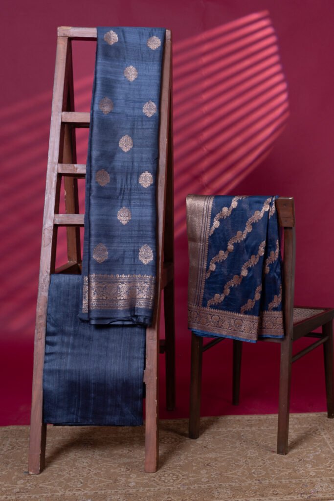 Raw-silk-suit-fabric